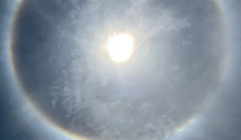 Moradores registram halo solar em manhã de céu limpo em Porto Velho