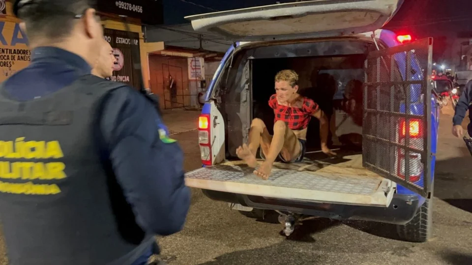 VÍDEO: mulher em situação de rua é presa após furtar celular em Porto Velho