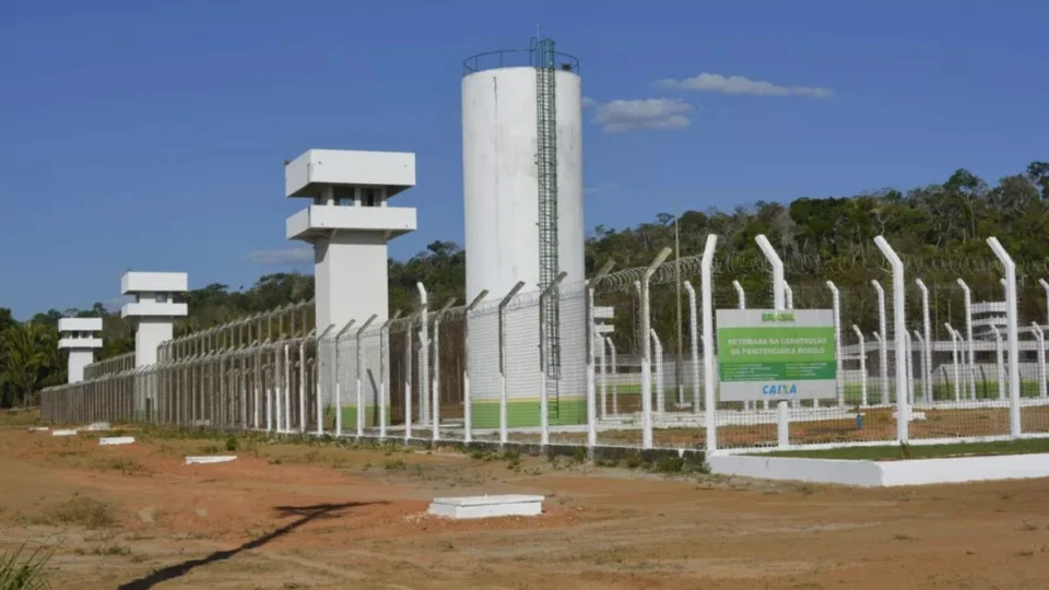 Presídio de Ariquemes registra fuga de sete apenados nesta segunda-feira (29)