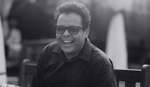 Morre aos 39 anos o cantor Elias Moreira, ex-The Voice Brasil