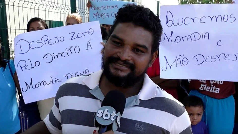 Prefeitura entra na Justiça e famílias do Areia Branca podem ser despejadas