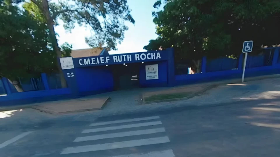 Aluno autista de 8 anos é deixado de castigo no sol em escola de Rondônia: ‘tomar um solzinho e pensar’