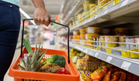 Cesta básica em agosto mostra diferenças regionais e impacto no bolso