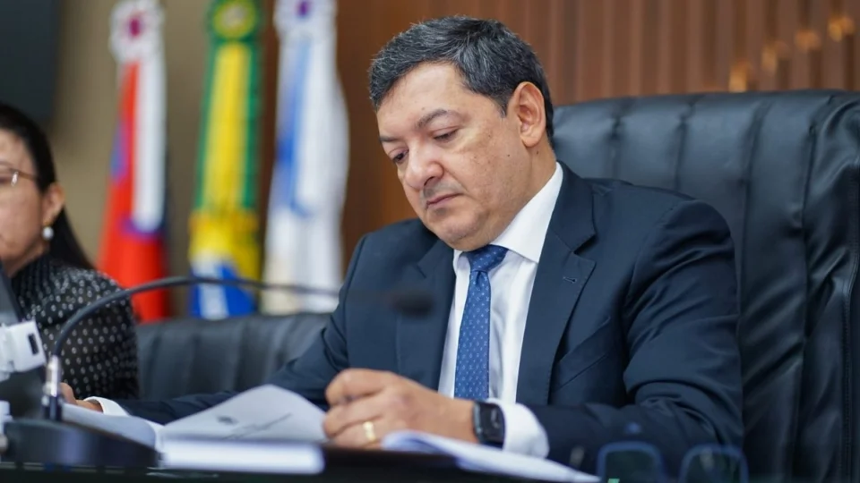 Deputado fala sobre logística e dificuldades para turistas brasileiros no Amazonas