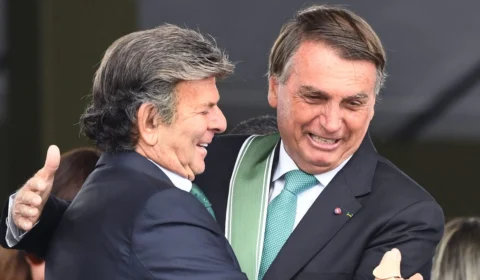Fux absolve Bolsonaro das cinco acusações da trama golpista de 2022
