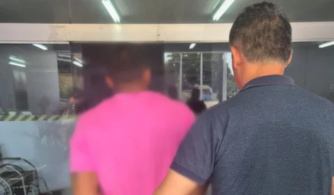 Homem invade casa, agride e estupra ex-companheira em Manaus; vítima pediu socorro para vizinhos