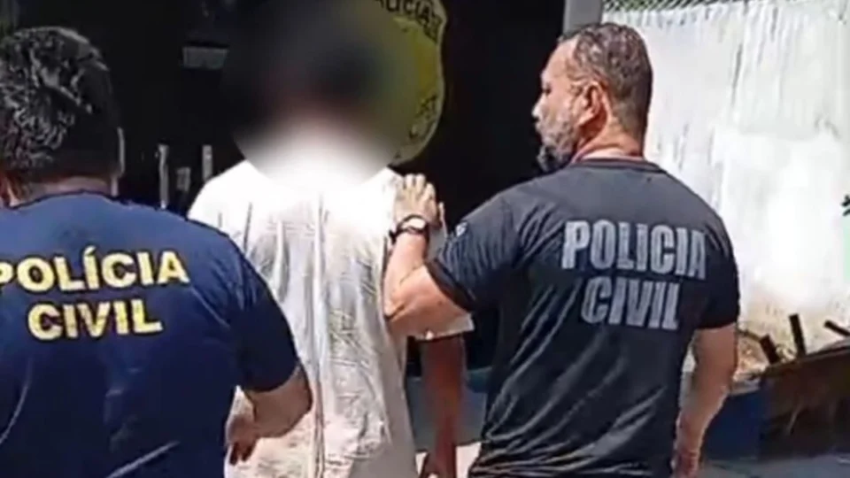 Homem é preso por estuprar duas meninas no interior do Amazonas; suspeito utilizava internet para ‘seduzir’ vítimas