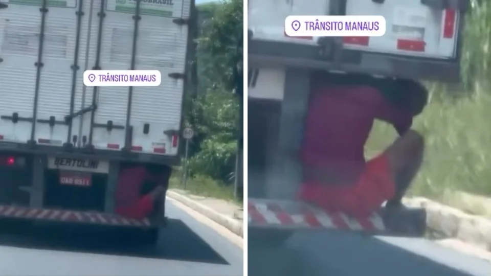 Homem se arrisca em ‘carona’ ao ficar pendurando em traseira de caminhão; veja vídeo