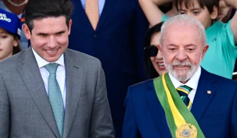 Lula garante que vetaria projeto de anistia a Bolsonaro caso seja aprovado