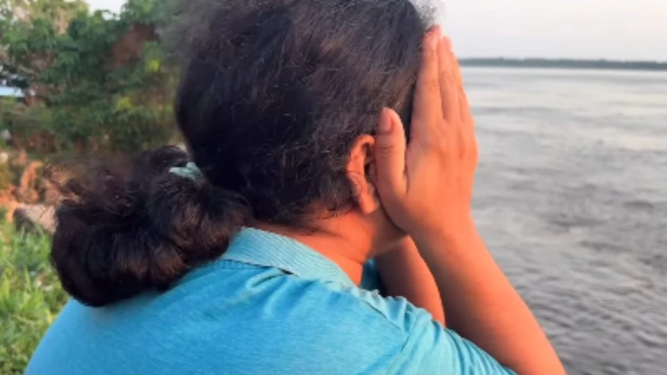 Mãe se desespera ao descobrir que filho sumiu no Rio Amazonas durante pescaria: ‘ele não sabia nadar’