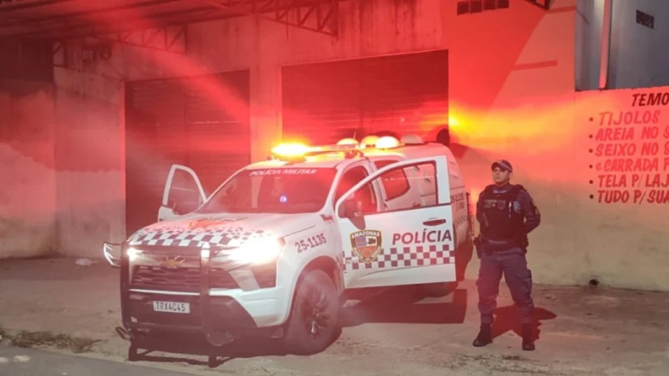 Padrasto é preso após jogar água quente em criança de 6 anos em Manaus; vizinhos agrediram suspeito a pauladas