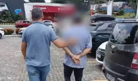 Padrasto é preso por estuprar enteada de 3 anos e mãe é investigada por acobertar o crime em Manaus