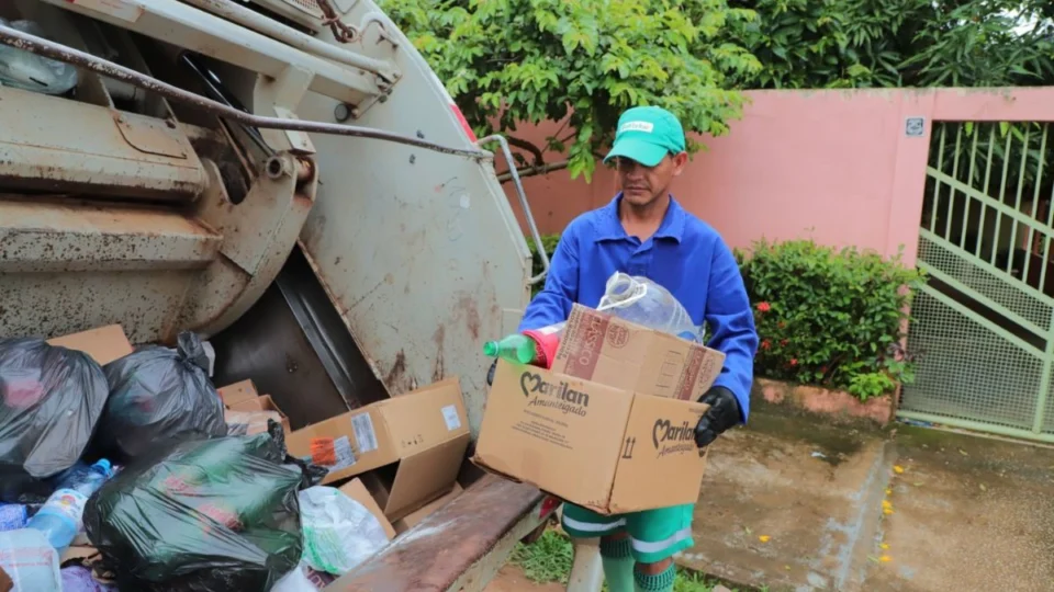 Empresa de lixo alvo de denúncias de superfaturamento em Porto Velho busca apoio político; saiba mais