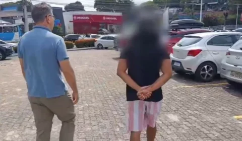 VÍDEO: professor de matemática é preso por abusar três alunas dentro de escola no Amazonas