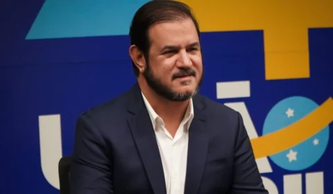 União Brasil oficializa saída do governo Lula e impõe prazo de 24 horas para filiados deixarem cargos