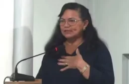 VÍDEO: vereadora no Amazonas afirma que ‘tem mulher que merece apanhar’ durante discurso