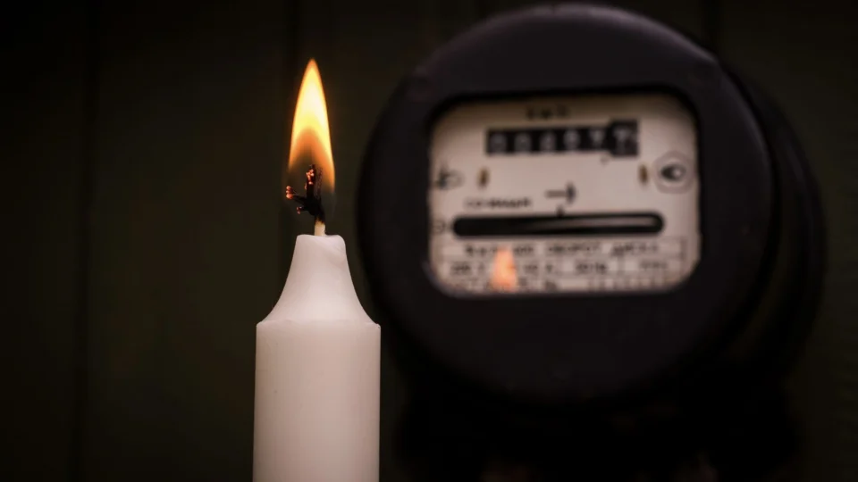 Apagão deixa Rio Branco e outras cidades no Acre sem energia elétrica