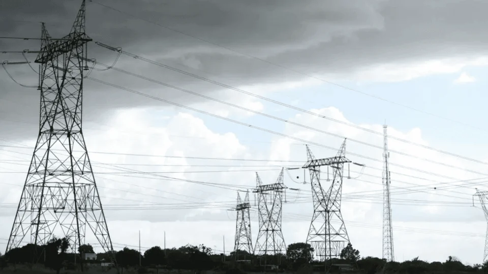 Secretário nacional de energia elétrica afirma que Luz do Povo beneficia quase 10 milhões no Norte