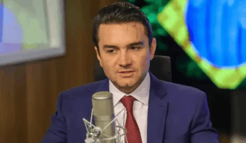 Celso Sabino enfrenta risco de expulsão do União Brasil