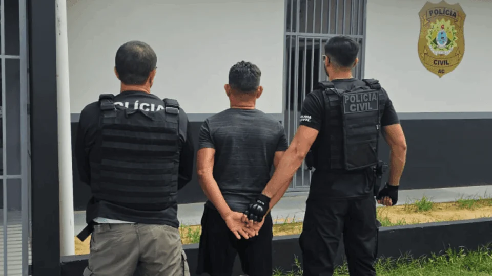 Polícia Civil do Acre prende homem por violência doméstica em Rodrigues Alves