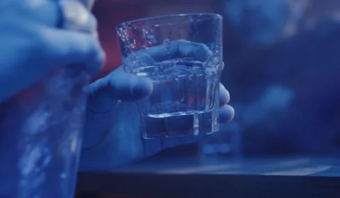 VÍDEO: Ministério da Saúde confirma 32 casos de intoxicação por metanol no Brasil; Rondônia descarta caso suspeito