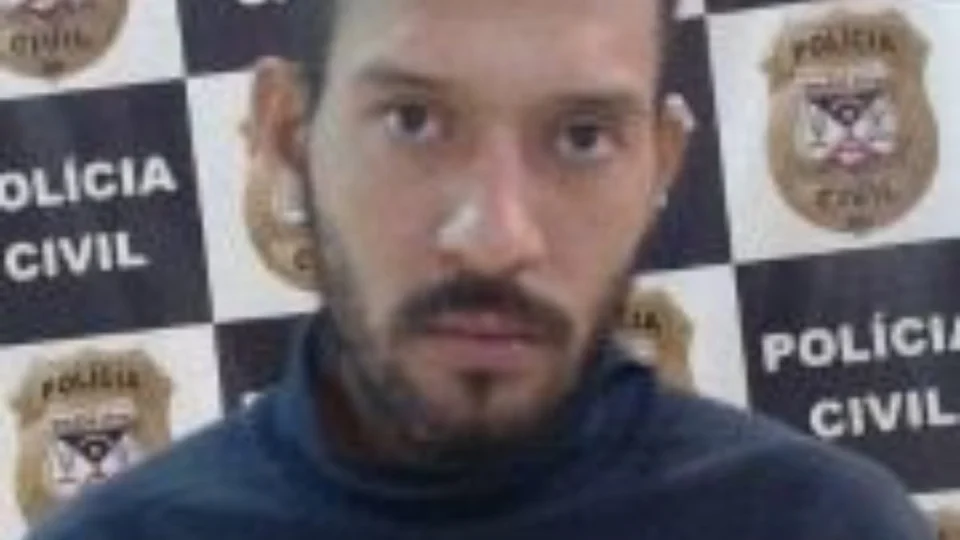VÍDEO: Polícia prende homem acusado de matar apenado a facadas em Porto Velho