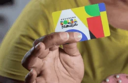 Mais de 120 mil famílias do Acre começam a receber o Bolsa Família de outubro nesta segunda (20)