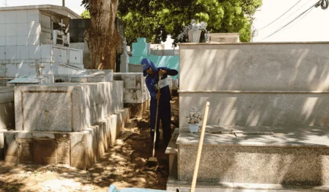 Prefeitura inicia limpeza em cemitérios de Rio Branco para o Dia de Finados