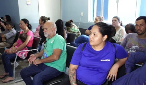 VÍDEO: Pacientes reclamam da demora no atendimento na Policlínica Ana Adelaide em Porto Velho
