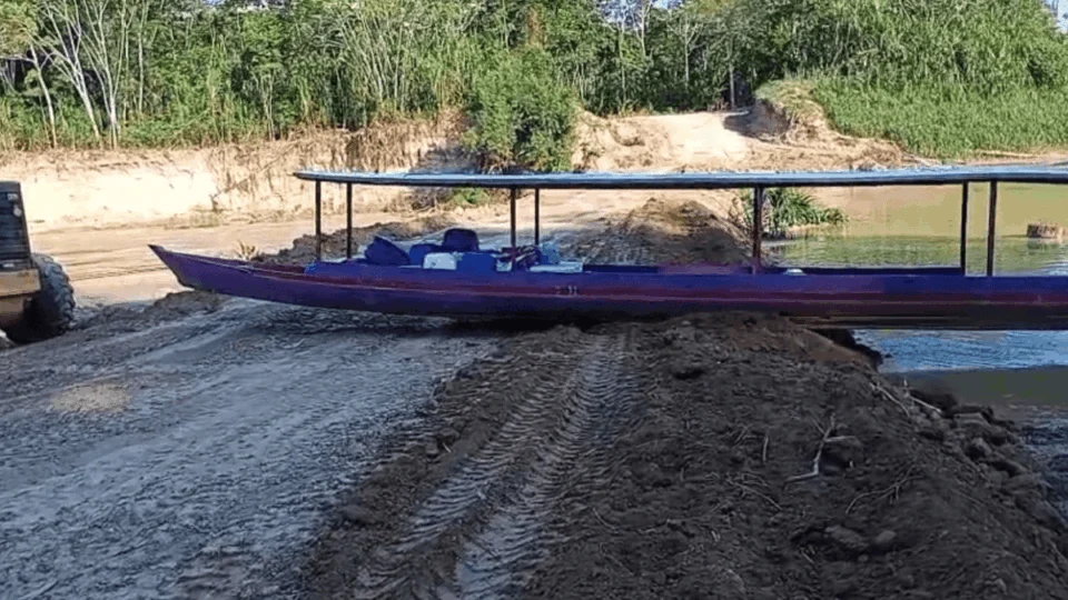 Ministério Público investiga possível bloqueio de rio causado por madeireira no interior do Acre