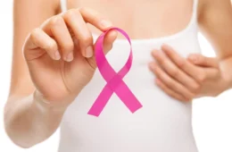 VÍDEO: Outubro Rosa reforça importância da prevenção ao câncer de mama em Rondônia