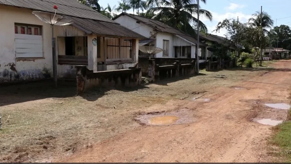 VÍDEO: Distrito de Abunã sofre com falta de médicos, professores e infraestrutura