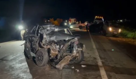 VÍDEO: Acidente na BR-319 deixa homem ferido após colisão entre ônibus e carros