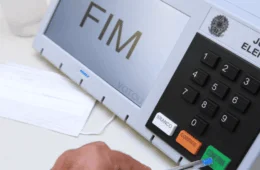 ‘O que é do povo tem que ser entregue ao povo’, diz Cármen Lúcia ao abrir inspeção das urnas de 2026