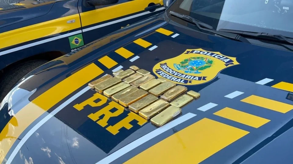 Motorista preso com 11,6 kg de ouro é solto pela Justiça Federal