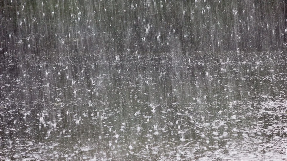 Chuva em Manaus: veja quais bairros precisam redobrar atenção neste domingo (5)