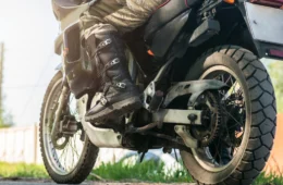 ‘Duas Rodas’: campanha da TV Norte coloca motociclistas no centro da pauta