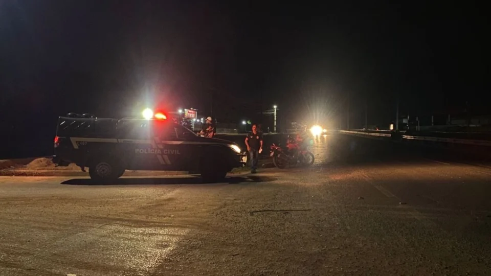 Mulher fica ferida ao ser atropelada na BR-174 enquanto tentava fugir de agressões do marido