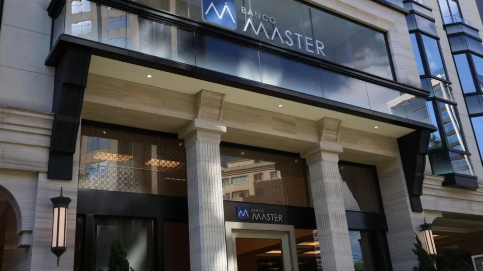 PF colhe depoimentos e avalia acareação em inquérito sobre Banco Master nesta terça-feira (30)