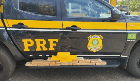 Ações da PRF no Acre resultam em apreensão de drogas, arma de fogo e detenção de foragido