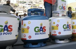 Governo lança Gás do Povo com recarga gratuita e promessa de alcançar 50 milhões de beneficiários