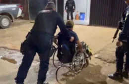 VÍDEO: Cadeirante é preso após furtar bebida em supermercado de Porto Velho