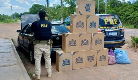 Motorista tenta escapar de fiscalização da PRF, mas é preso com 5 mil maços de cigarros no Acre