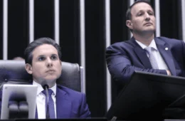 PL Antifacção avança para o Senado; veja como votou cada deputado