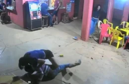 VÍDEO: Homem armado com faca se envolve em briga com mulher em bar de Vilhena
