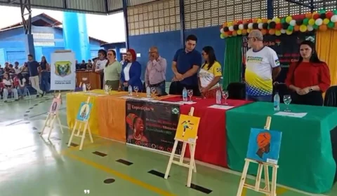 VÍDEO: Exposição em Itapuã do Oeste celebra inclusão e cultura afro-brasileira