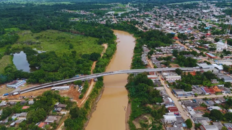 Ponte da Sibéria é inaugurada em Xapuri e promete transformar a mobilidade na cidade do interior do Acre