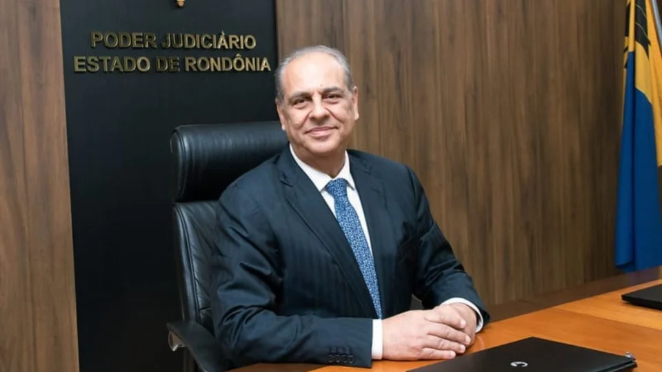 VÍDEO: Desembargador Raduan Miguel assume o Governo de Rondônia interinamente após viagem do governador e do vice