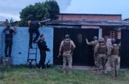 Operação Afluência mira suspeitos de homicídio de foragido