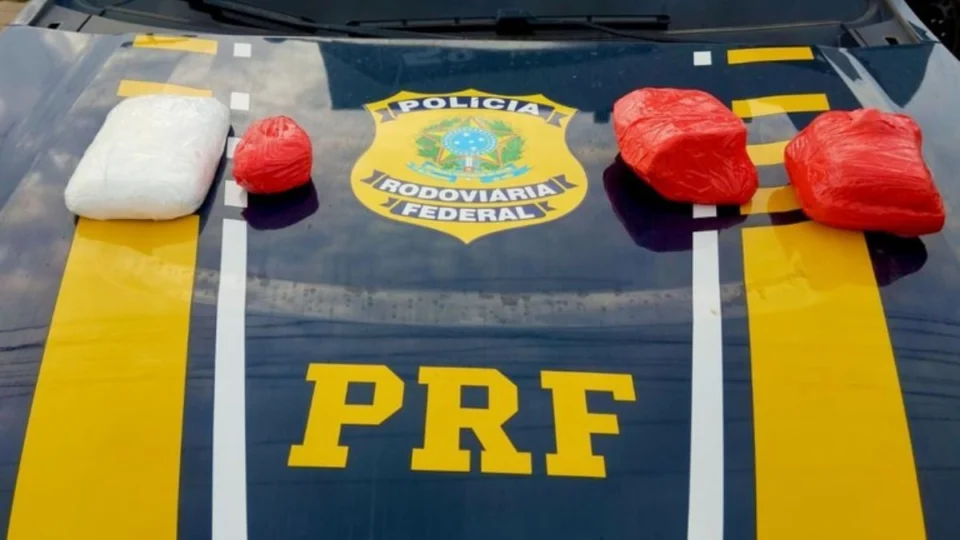 PRF prende venezuelana com 3,6 kg de cocaína na BR-174 em Iracema